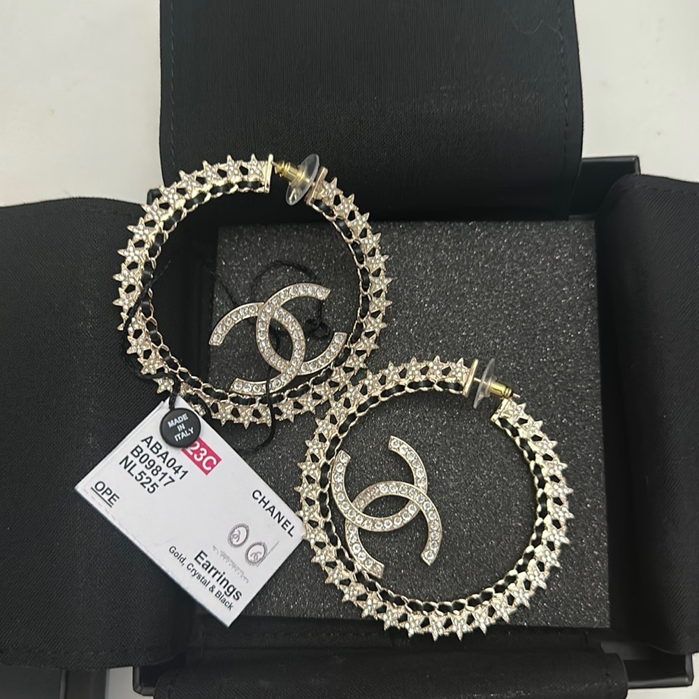 New Chanel Gold Strass & Leather Star CC Hoop Earrings Collection Pieces in Box